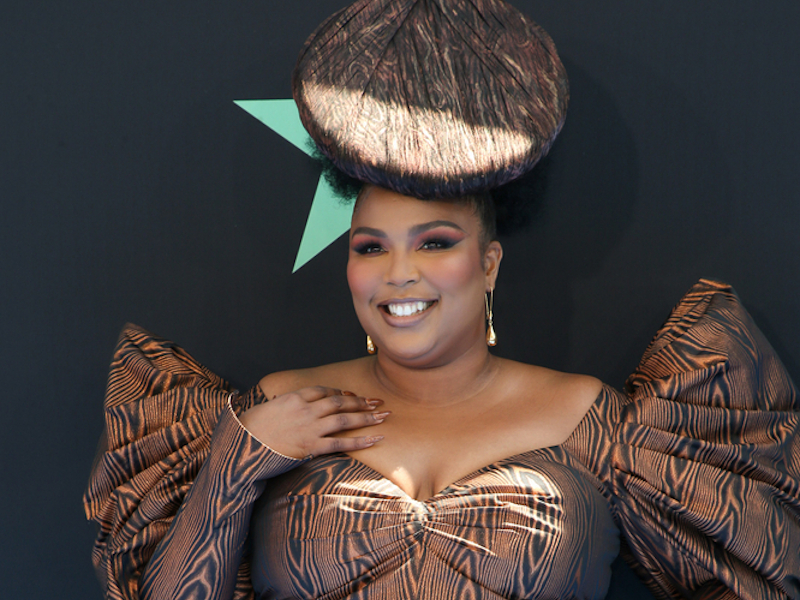 Lizzo Claims 'Nobody Asked' Her To Be In Jennifer Lopez's Movie – EnidLIVE!